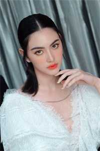 撸网贷养女神，返现千亿很合理吧