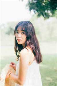 与未婚夫共命后，他跪叩千层天阶求我原谅