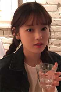 转生巨龙：捡到女儿是女帝重生