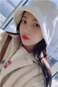认错妈后，老公纵容小助理害死亲妈