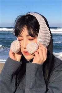 霓虹城中搭伙