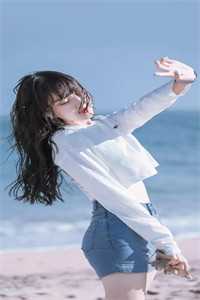不是废材村姑，而是绝美女帝